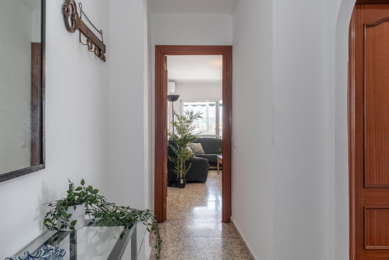 Tuguest Heroe Apartment Malaga Ngoại thất bức ảnh