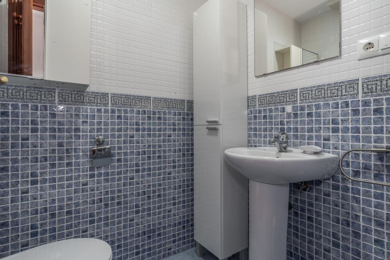 Tuguest Heroe Apartment Malaga Ngoại thất bức ảnh