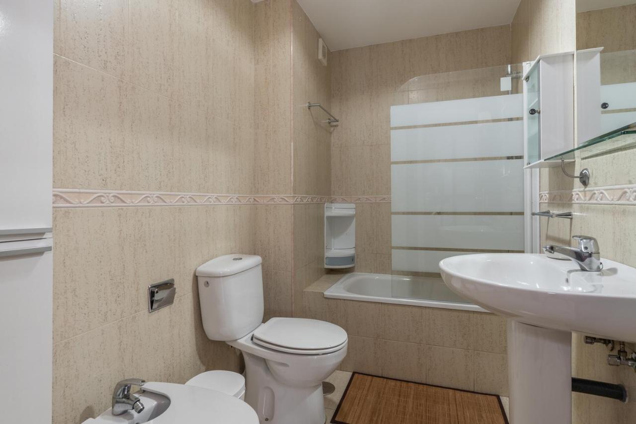 Tuguest Heroe Apartment Malaga Ngoại thất bức ảnh