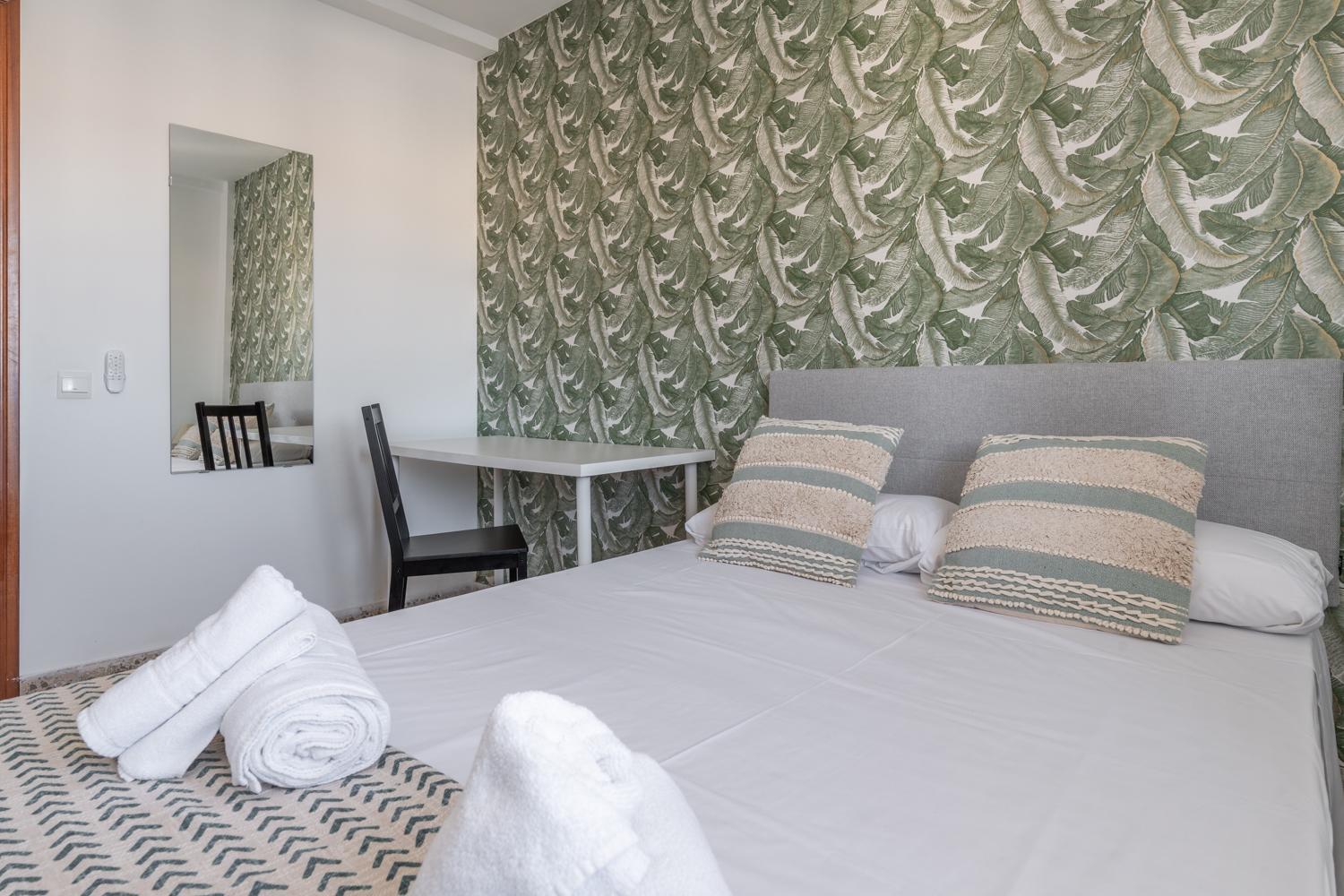 Tuguest Heroe Apartment Malaga Ngoại thất bức ảnh